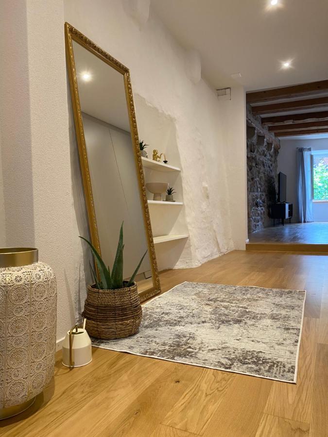 Apartment Charmante Altstadtwohnung 3 Og *
